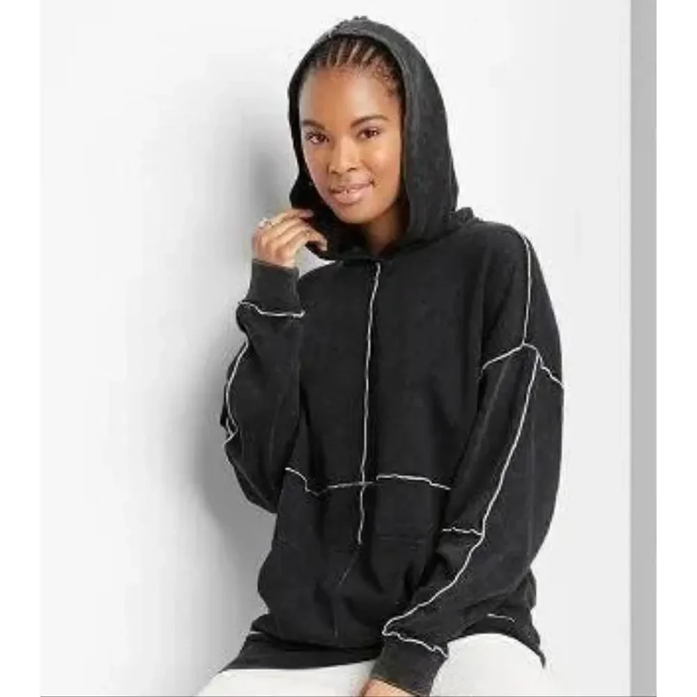 Wild Fable Seamed Hoodie Longsleeve T-Shirt, Distressed Black, Size Medium, NWT - Picture 1 of 12